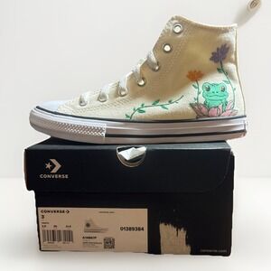 A14867F Converse Hi In Size 3 Youth